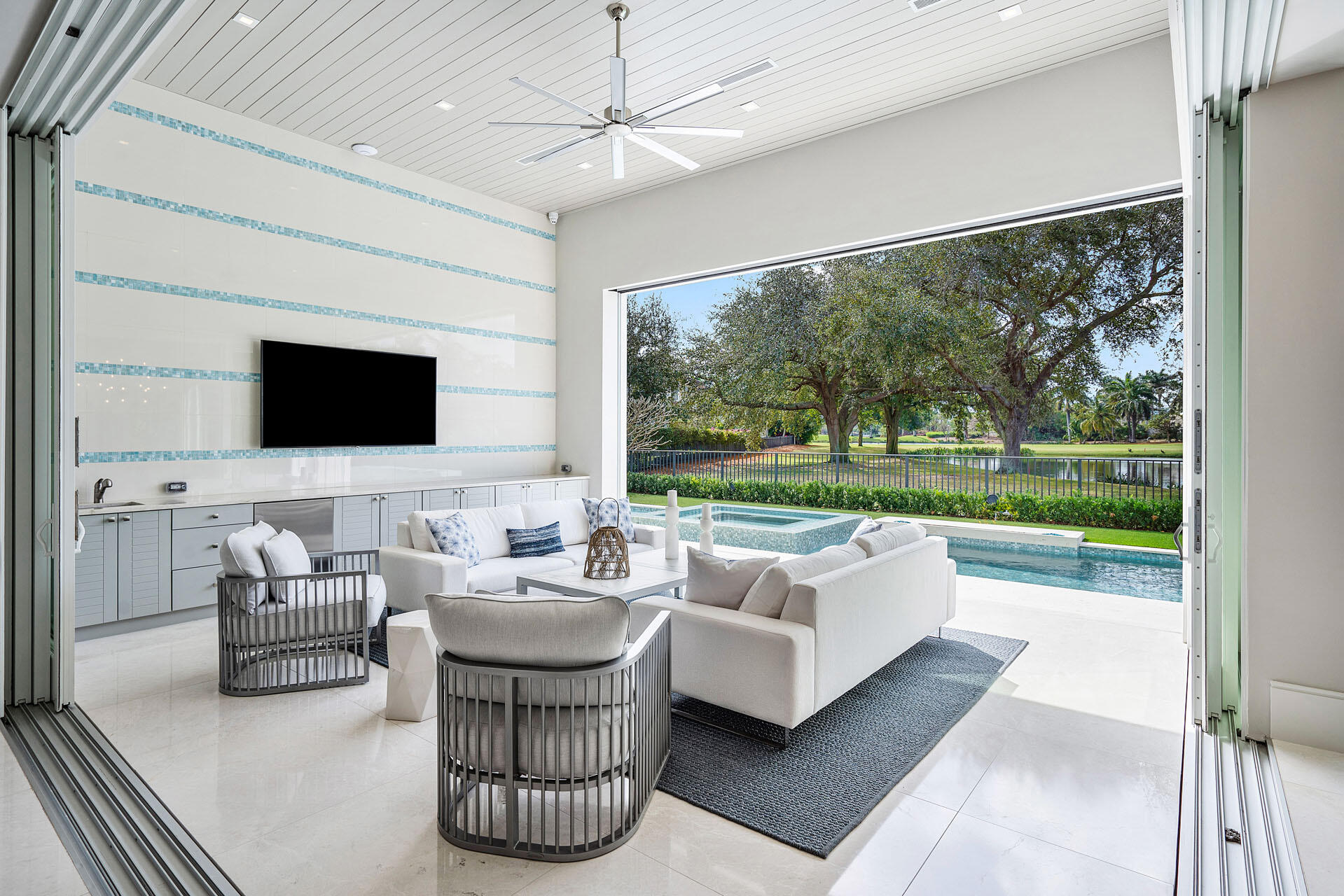 148 Thatch Palm, Boca Raton FL 33432