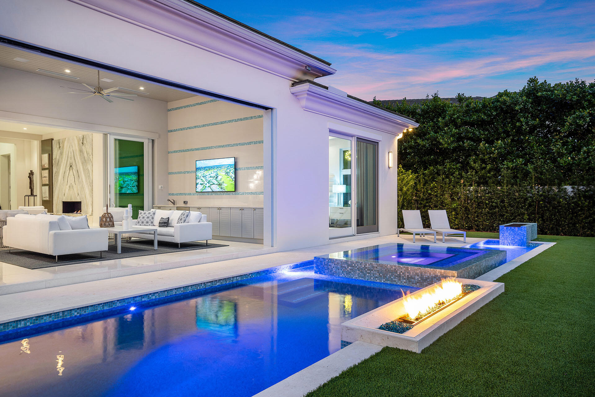 148 Thatch Palm, Boca Raton FL 33432