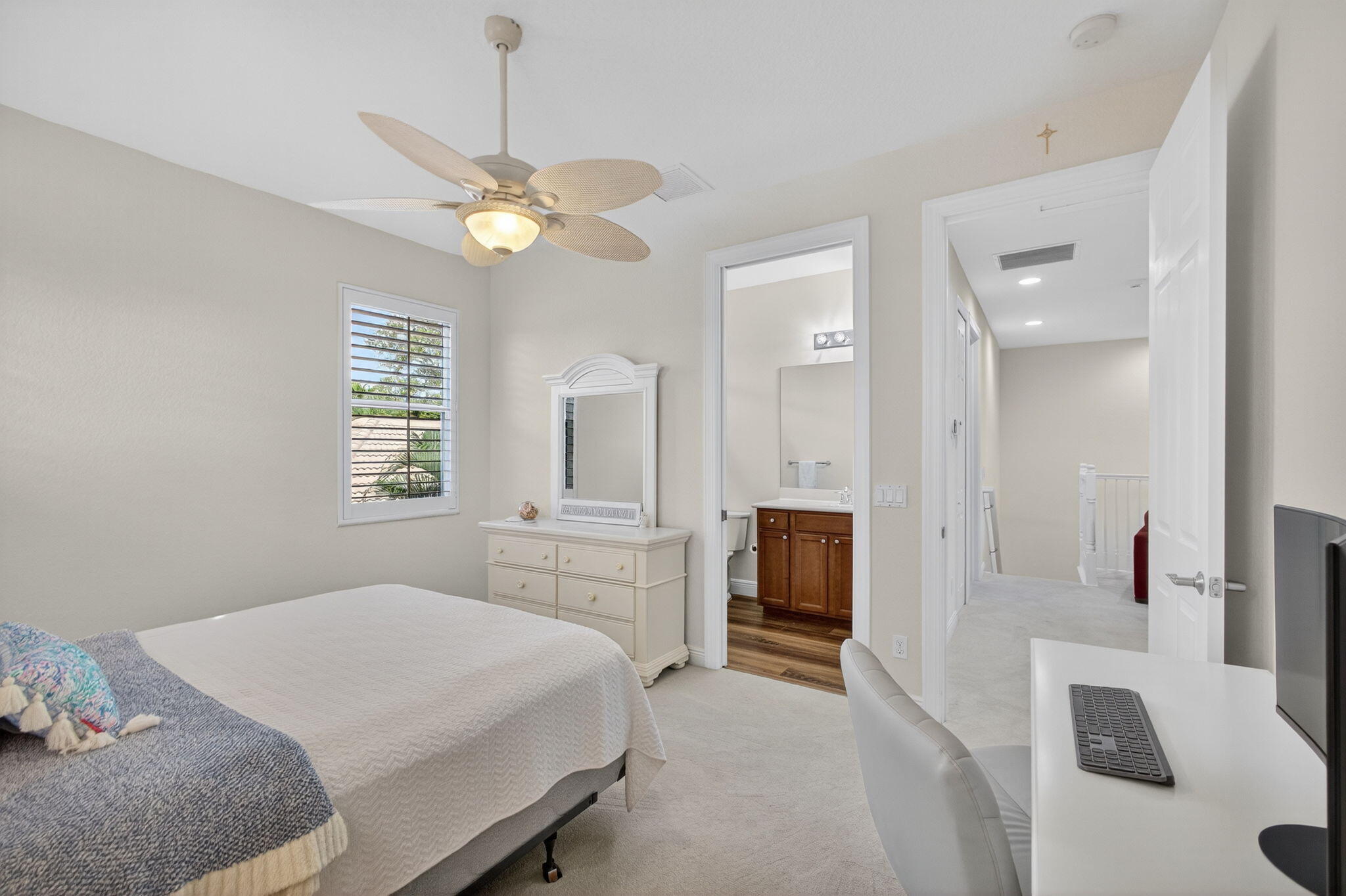 12081 Aviles, Palm Beach Gardens FL 33418