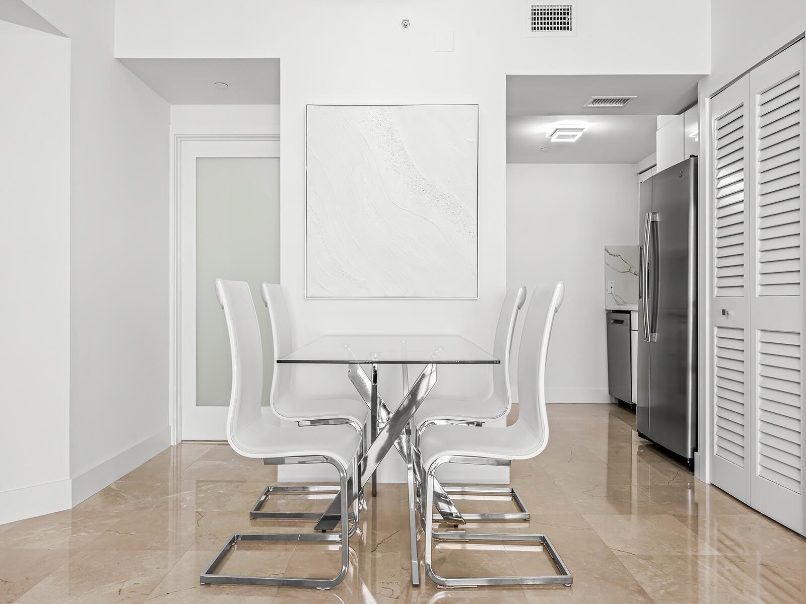 6365 Collins Avenue #1911, Miami Beach FL 33141