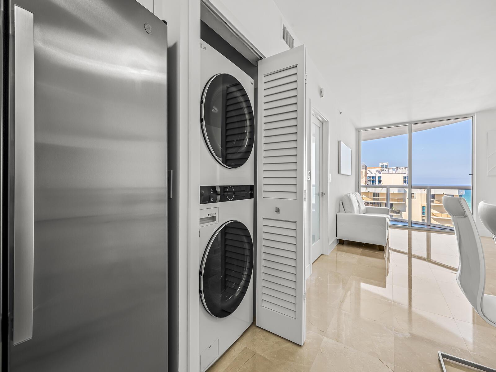 6365 Collins Avenue #1911, Miami Beach FL 33141