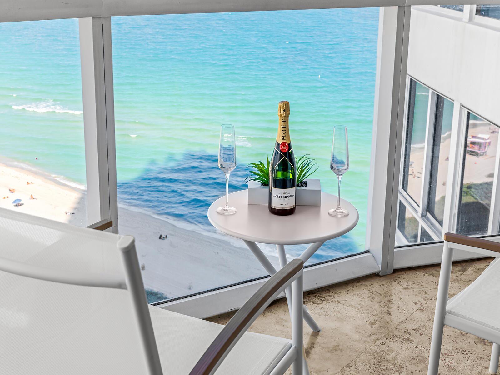 6365 Collins Avenue #1911, Miami Beach FL 33141