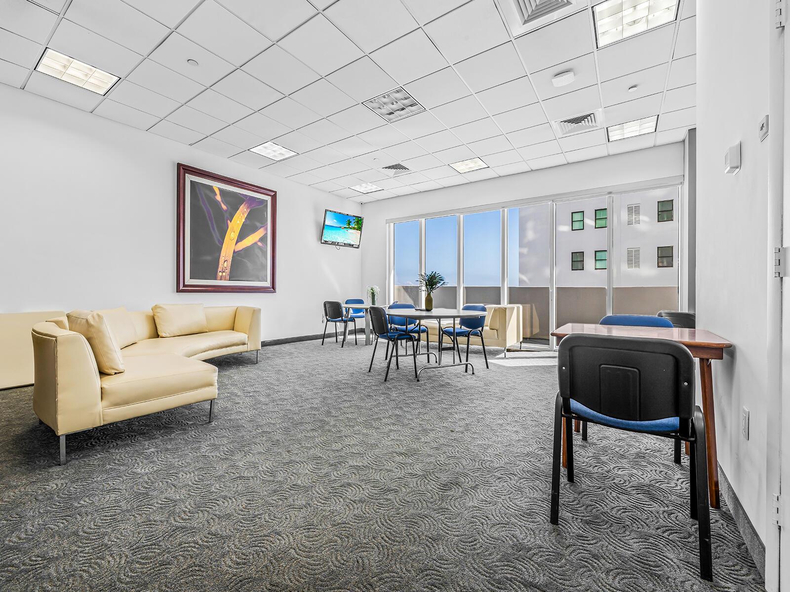 6365 Collins Avenue #1911, Miami Beach FL 33141