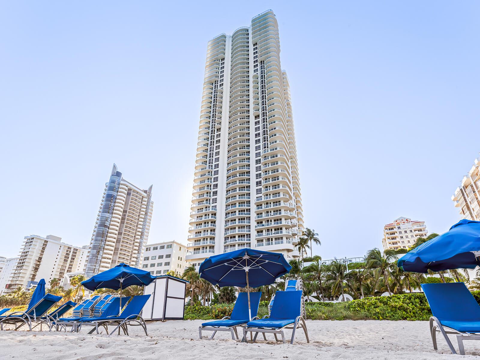 6365 Collins Avenue #1911, Miami Beach FL 33141