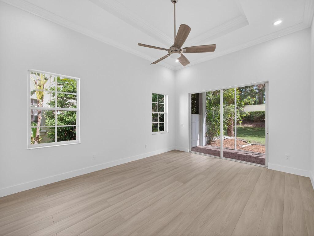 1622 Nature, Palm Beach Gardens FL 33410