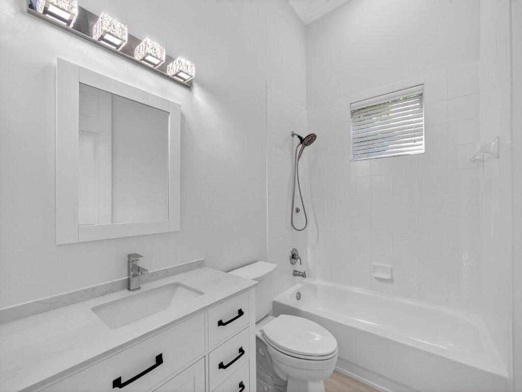 1622 Nature, Palm Beach Gardens FL 33410