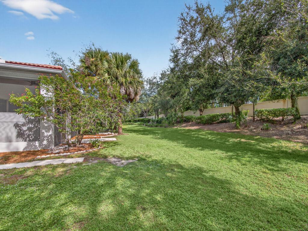 1622 Nature, Palm Beach Gardens FL 33410