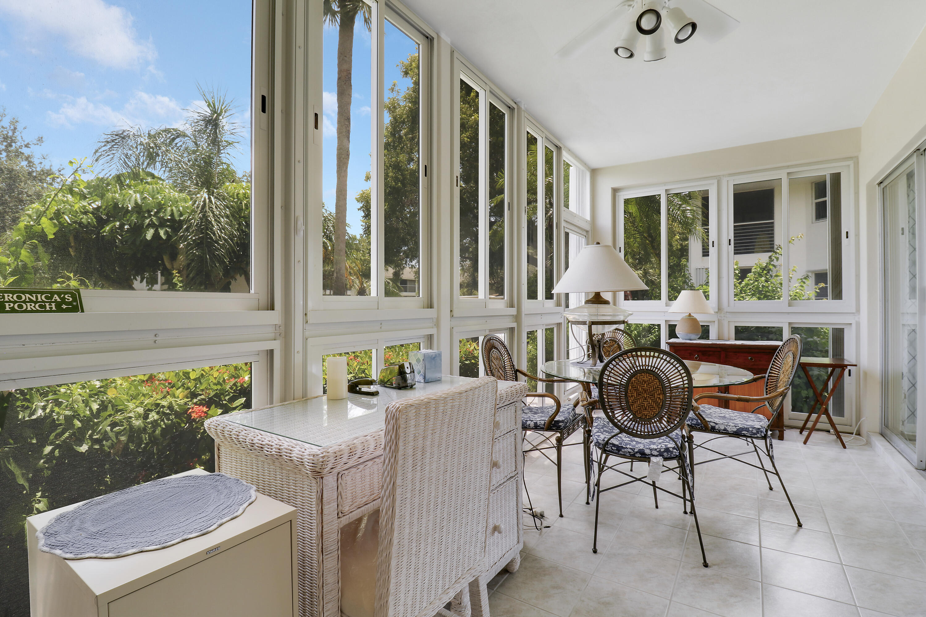 4 Garden #101, Tequesta FL 33469