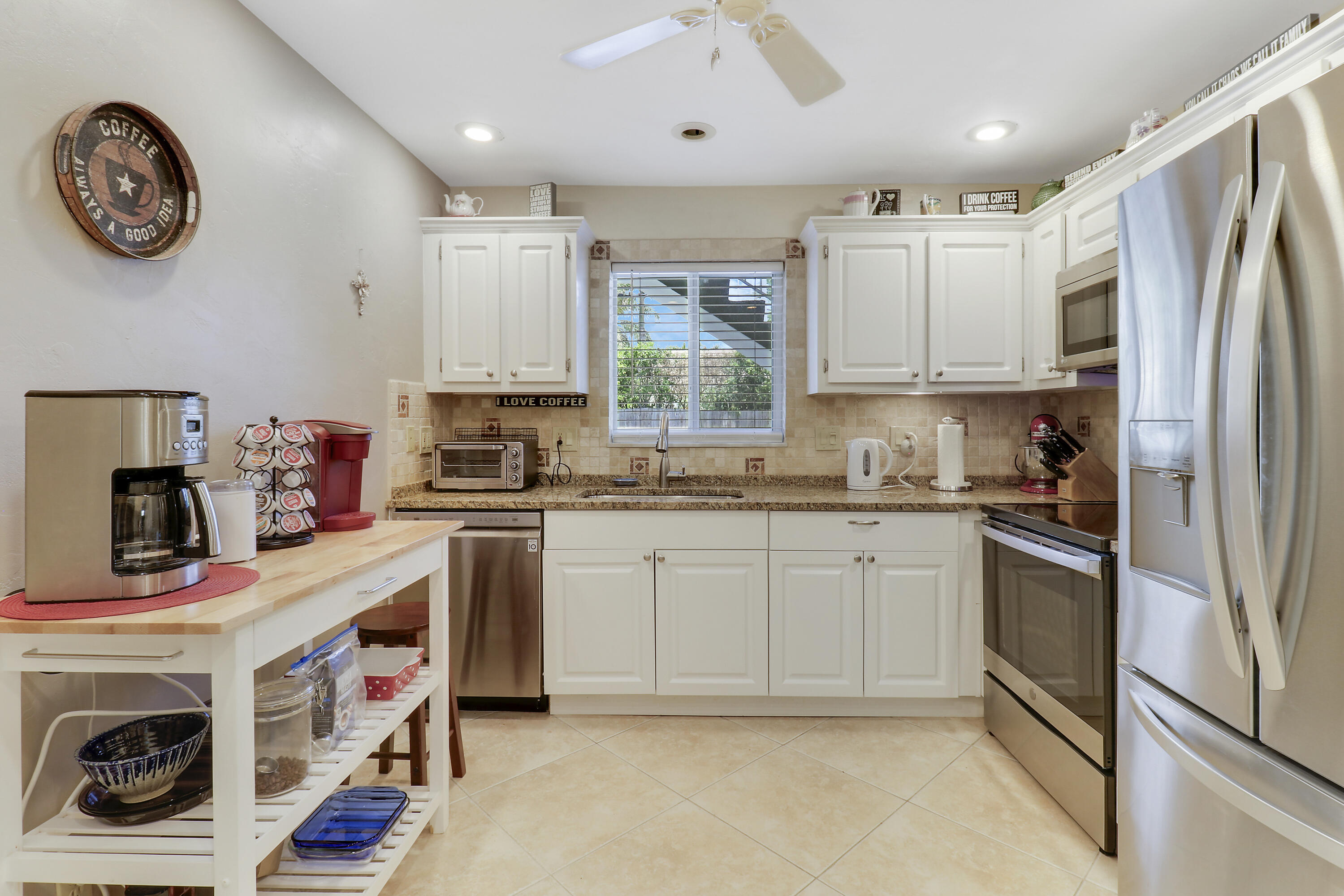 4 Garden #101, Tequesta FL 33469