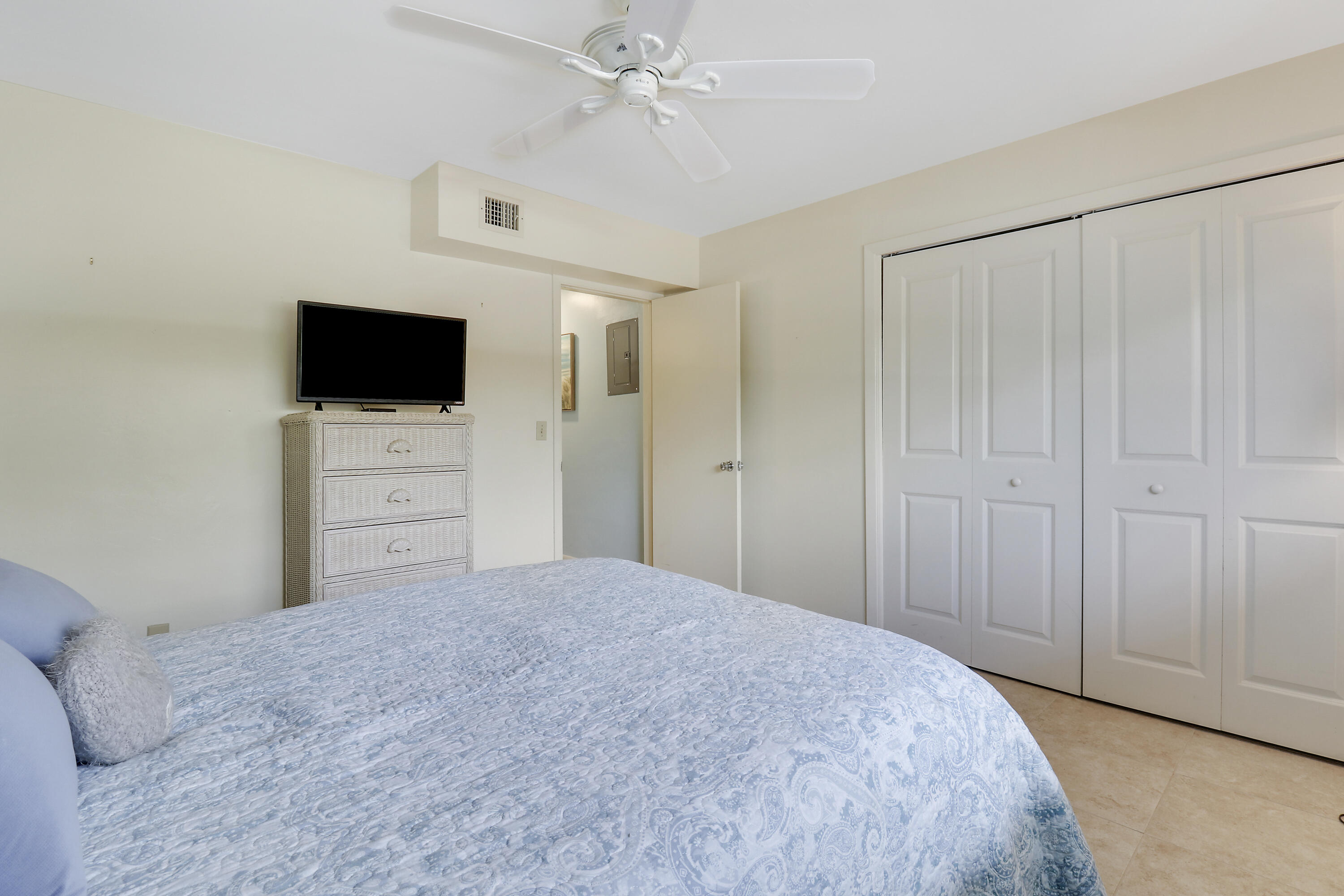4 Garden #101, Tequesta FL 33469