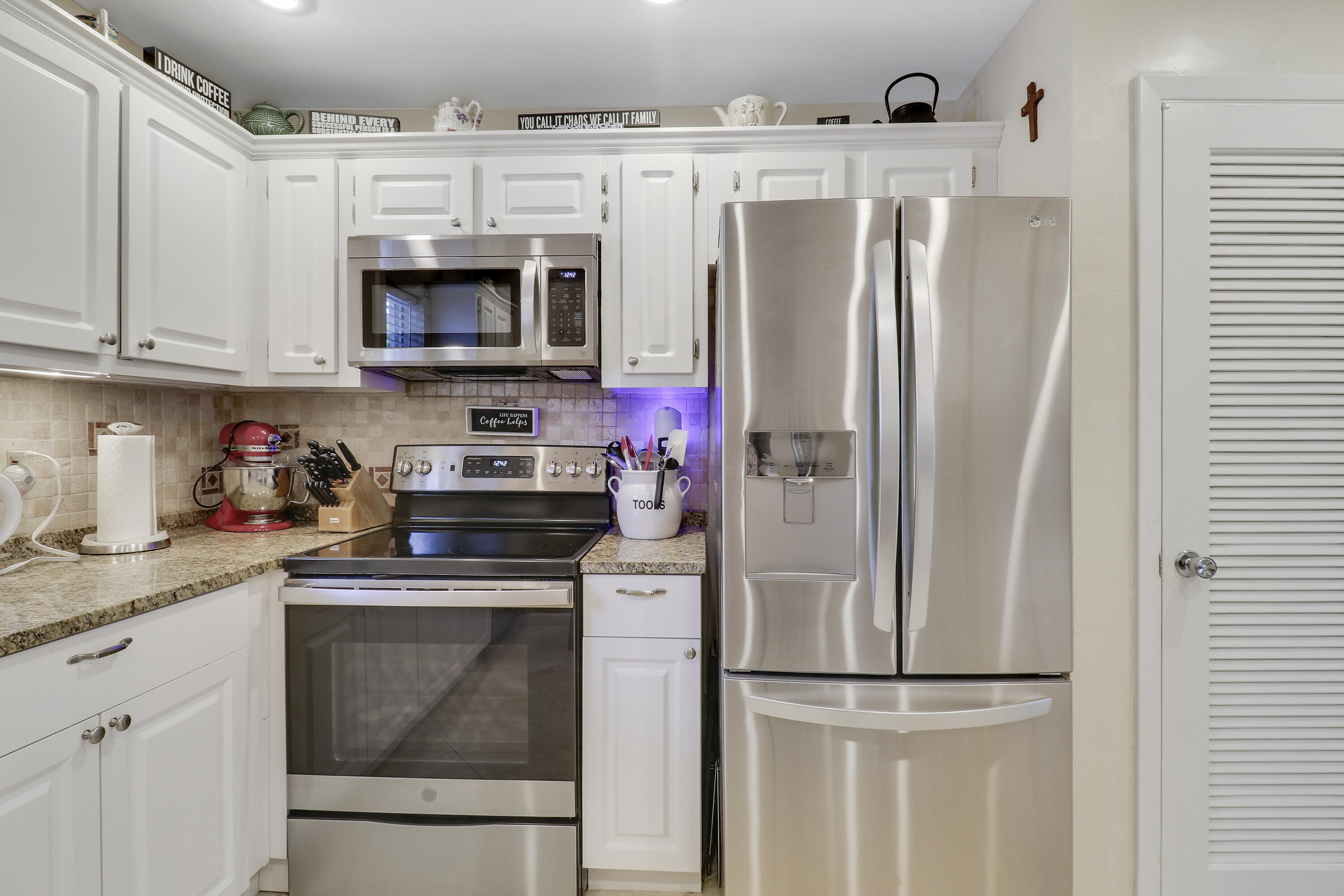 4 Garden #101, Tequesta FL 33469