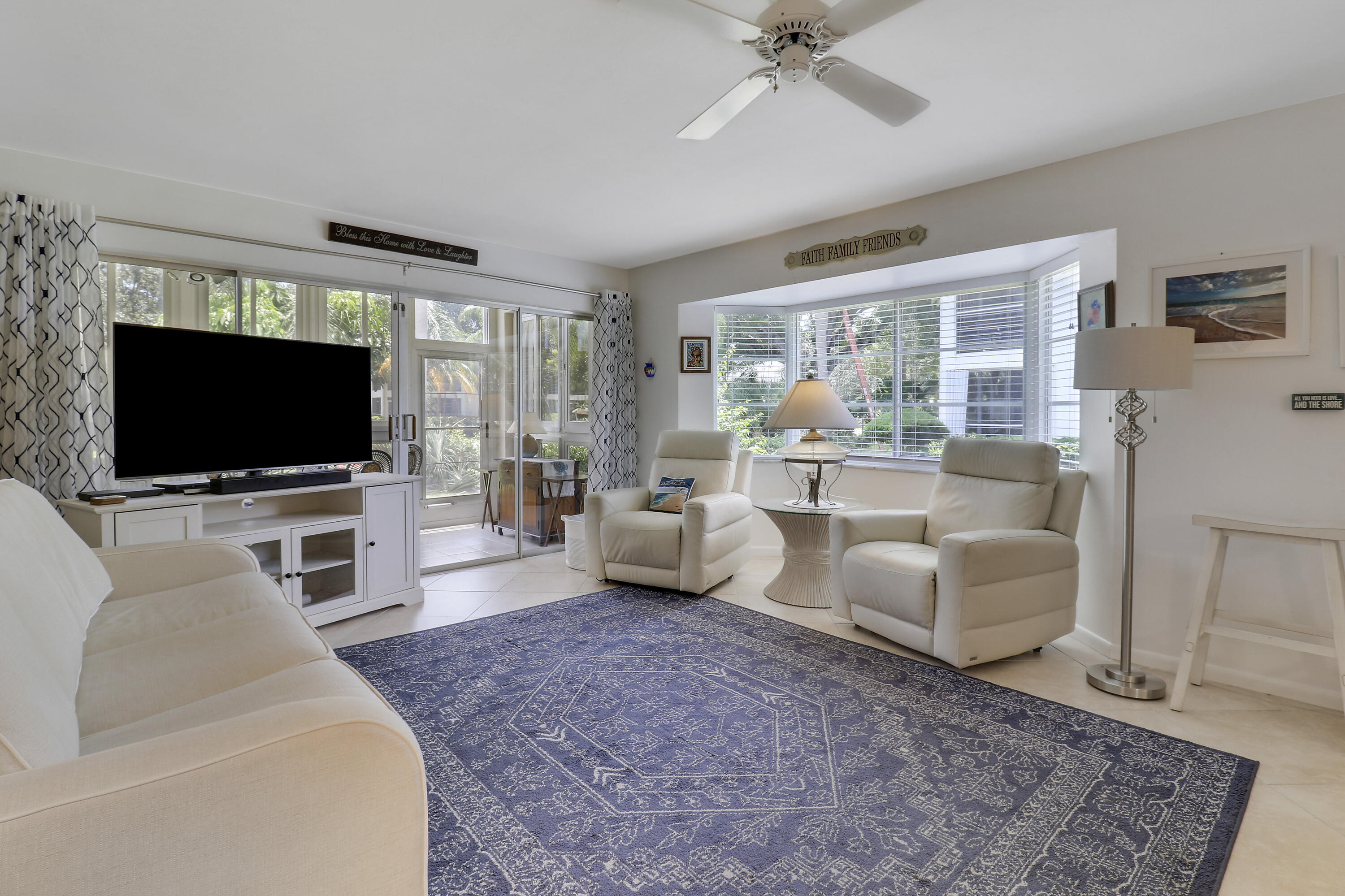 4 Garden #101, Tequesta FL 33469