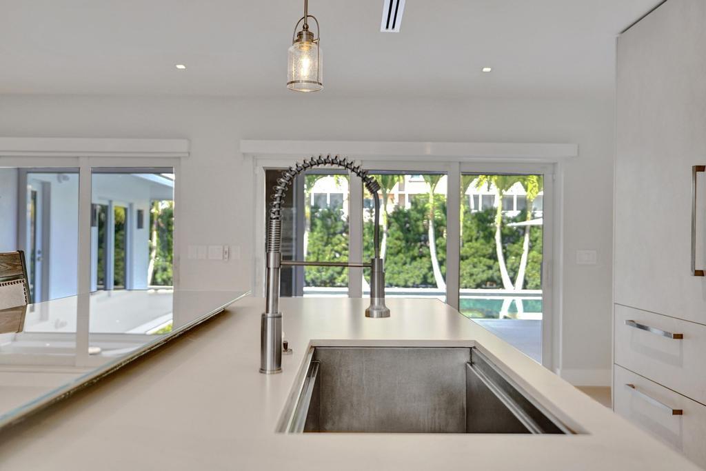 775 NE 39th, Boca Raton FL 33431