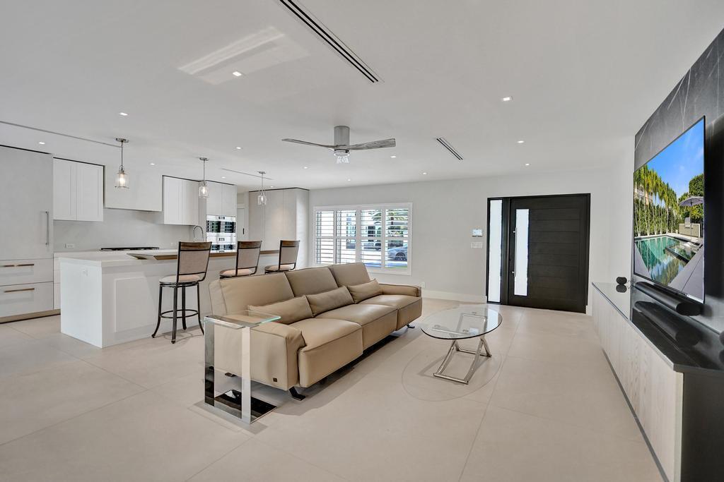775 NE 39th, Boca Raton FL 33431