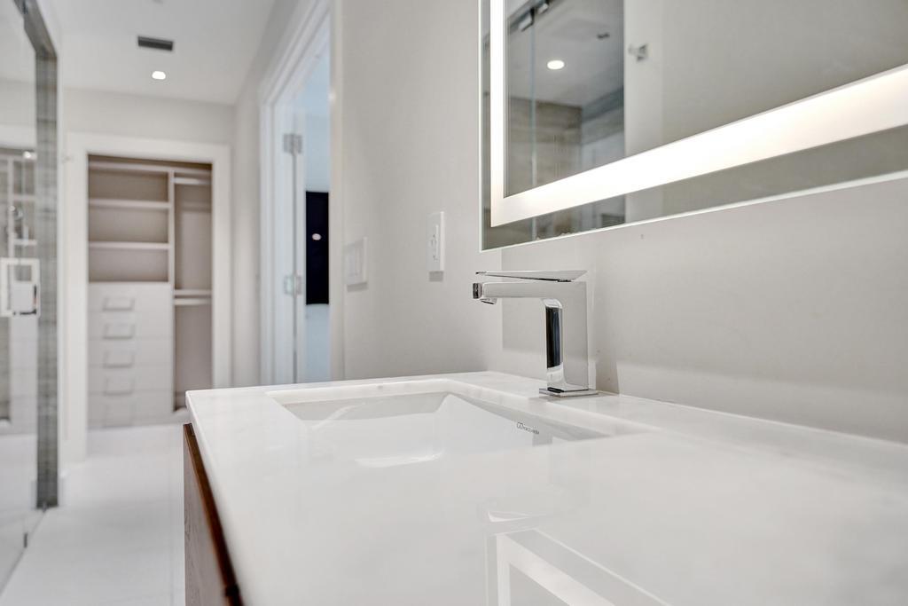 775 NE 39th, Boca Raton FL 33431