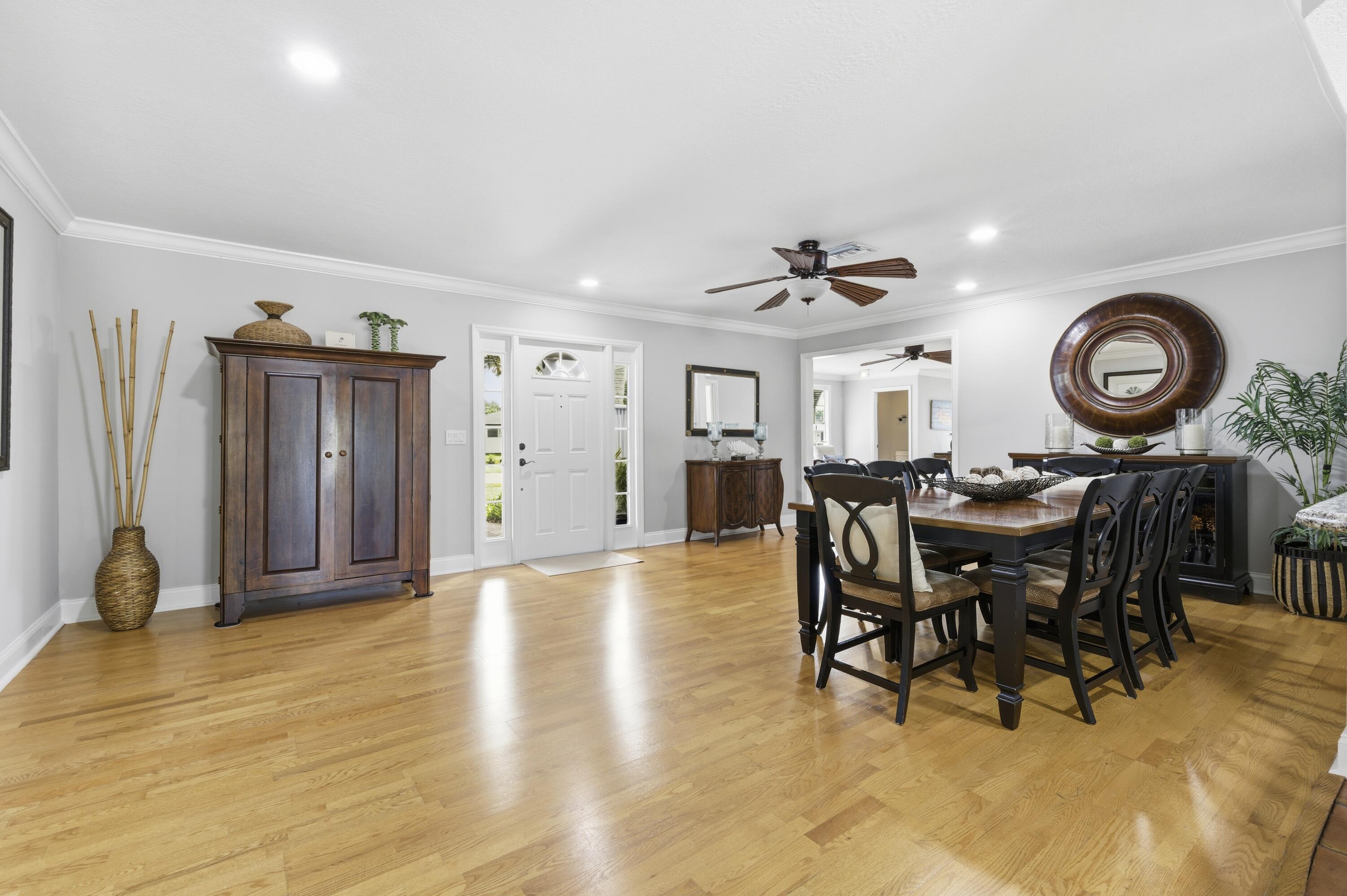 649 Anchorage, North Palm Beach FL 33408