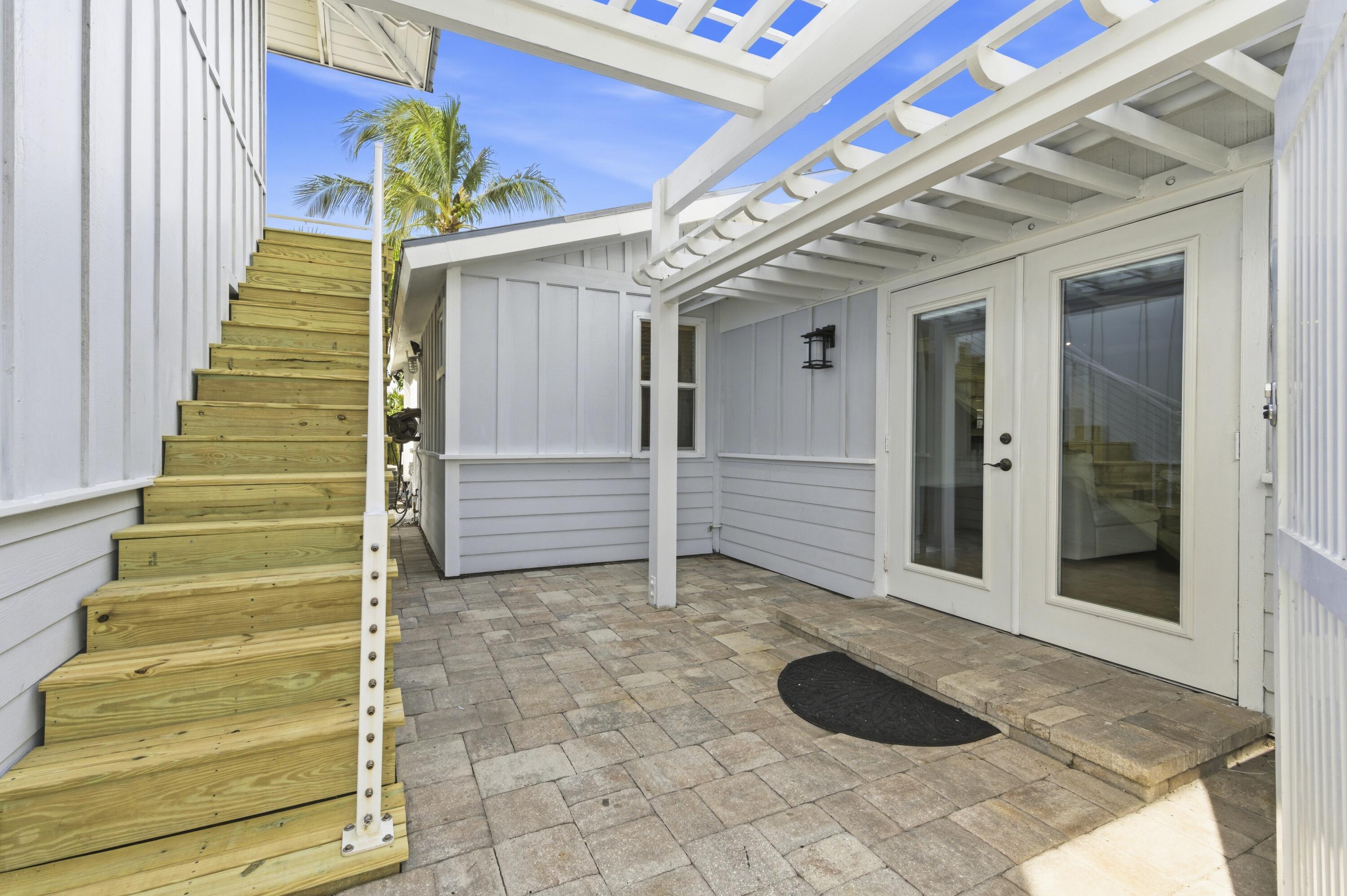 649 Anchorage, North Palm Beach FL 33408