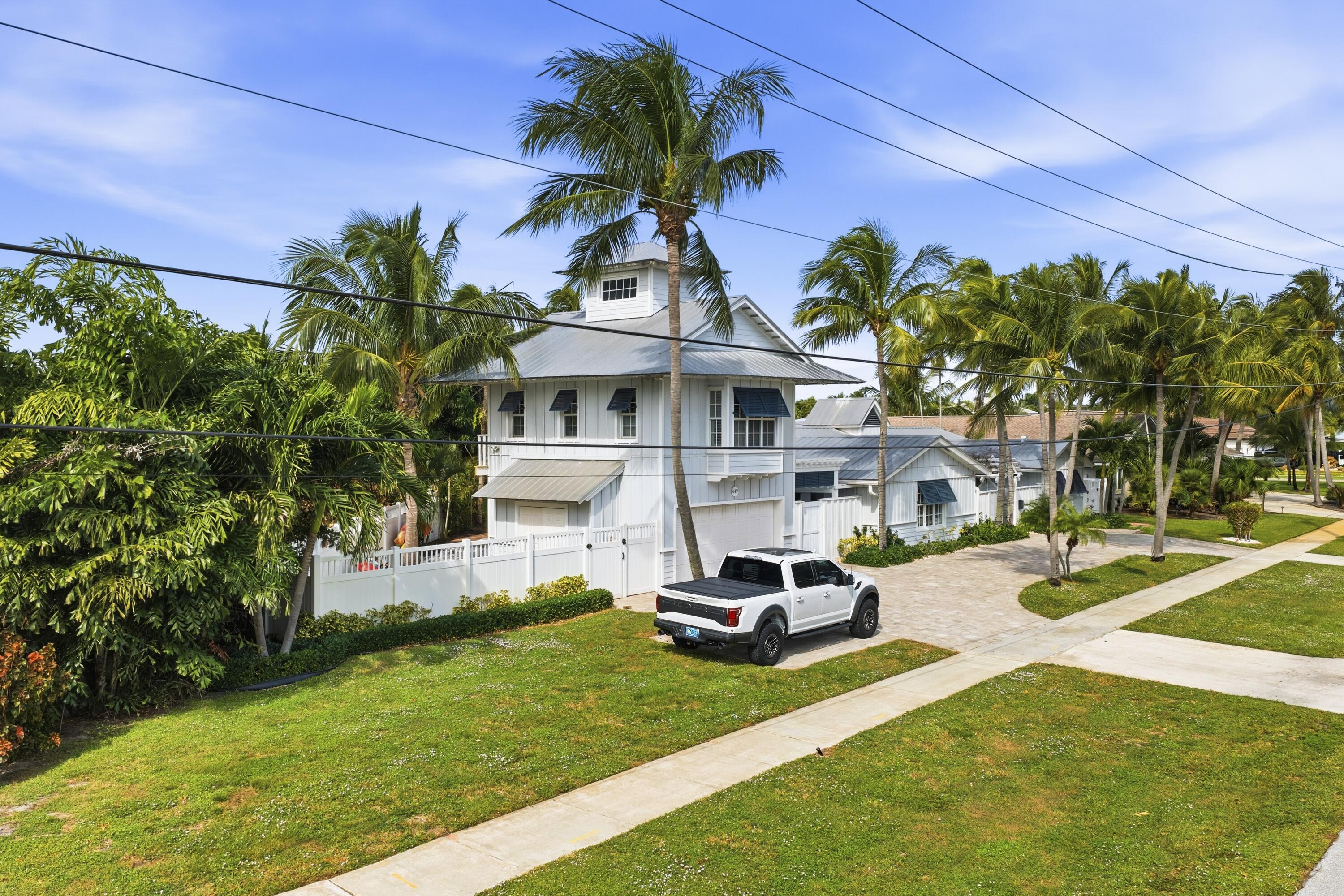 649 Anchorage, North Palm Beach FL 33408