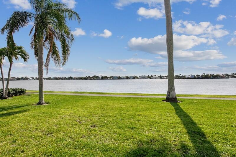 2160 Ibis Isle #1, Palm Beach FL 33480