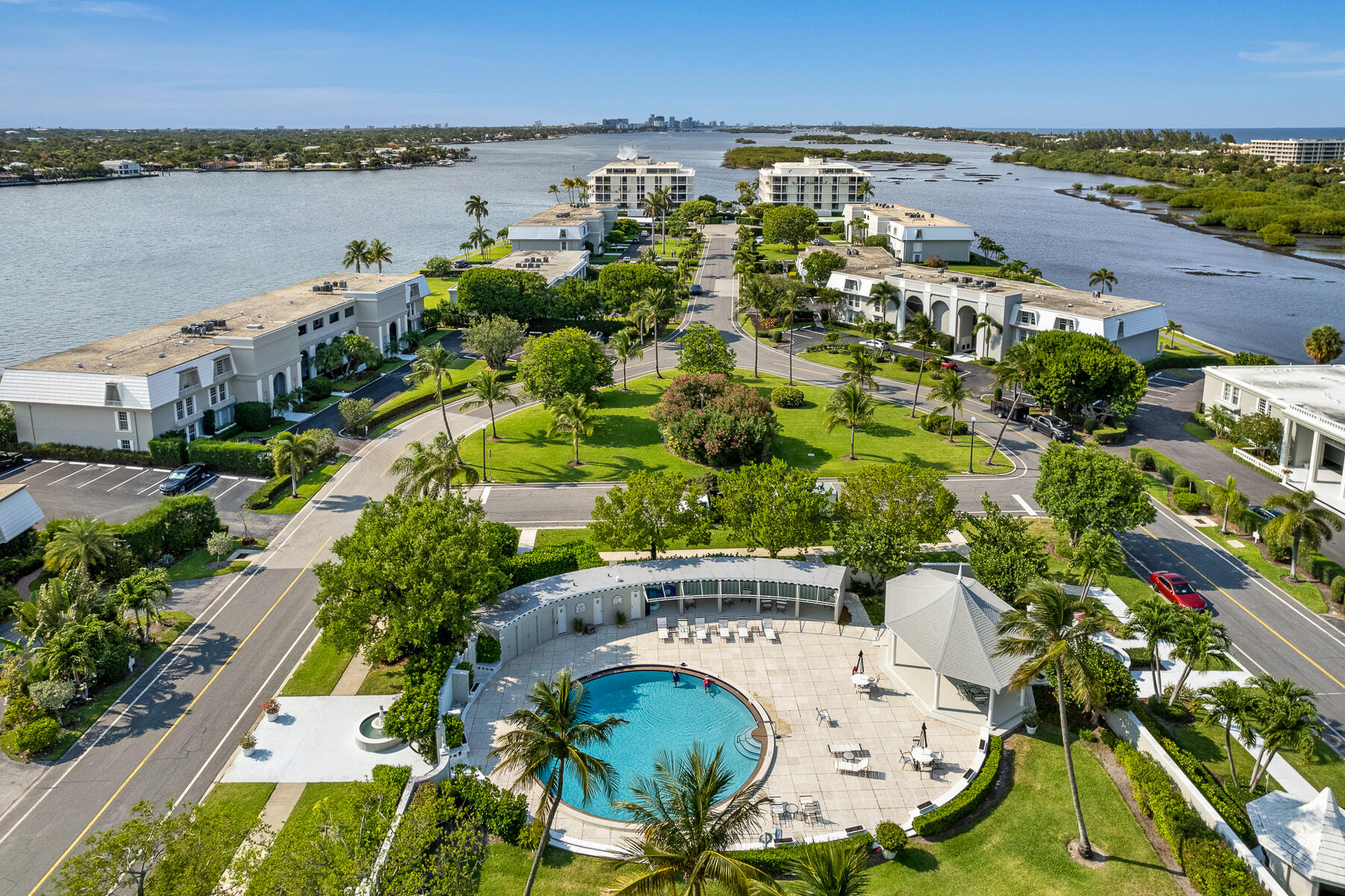 2160 Ibis Isle #1, Palm Beach FL 33480