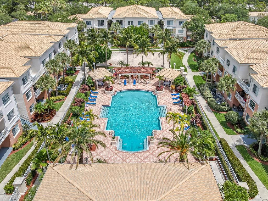 2310 Myrtlewood, Palm Beach Gardens FL 33418