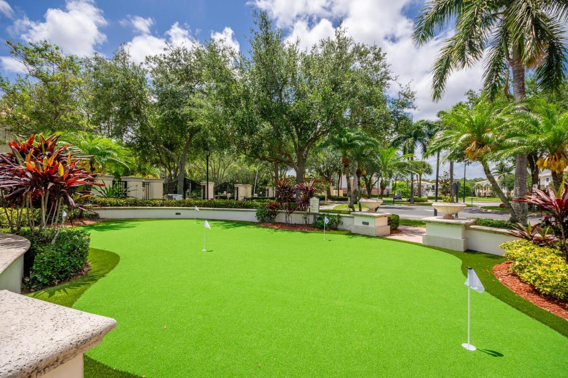 2310 Myrtlewood, Palm Beach Gardens FL 33418