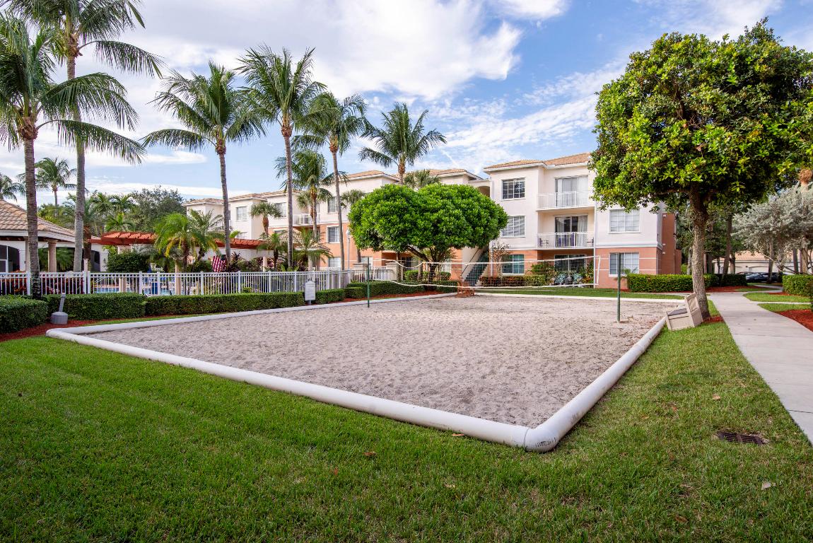 2310 Myrtlewood, Palm Beach Gardens FL 33418