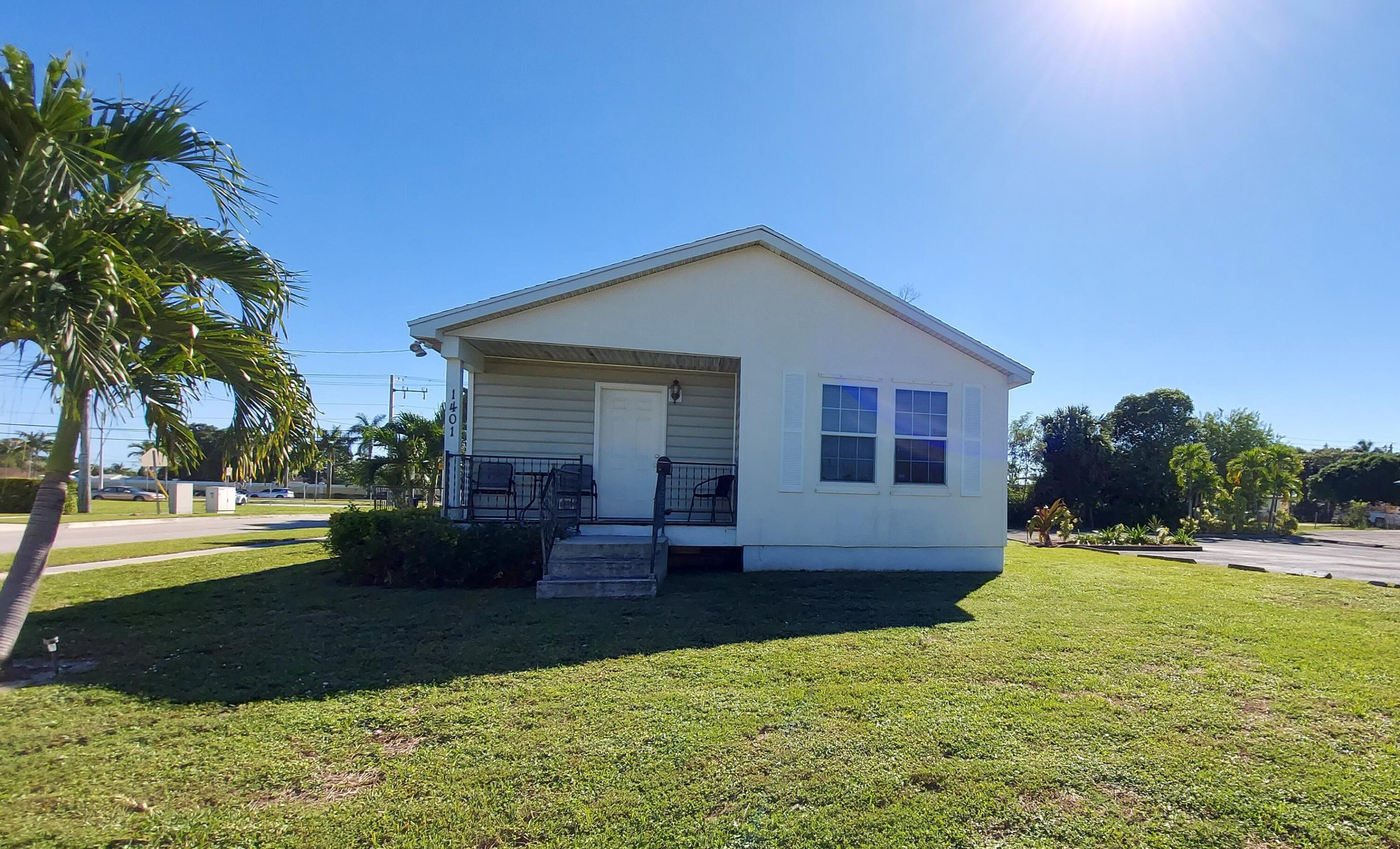 1401 W 9th Street, Riviera Beach FL 33404