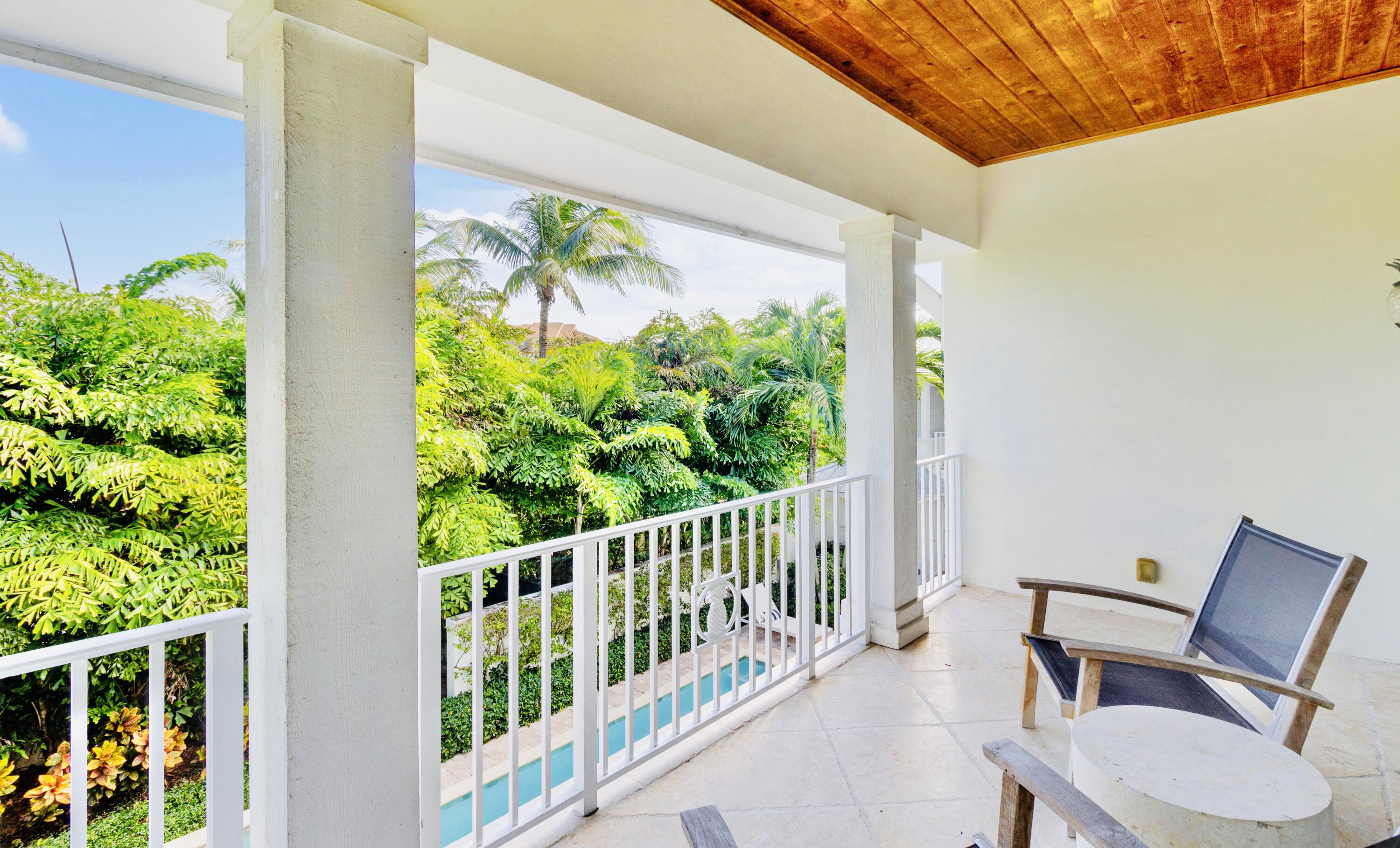 111 Beachwalk Lane, Jupiter FL 33477