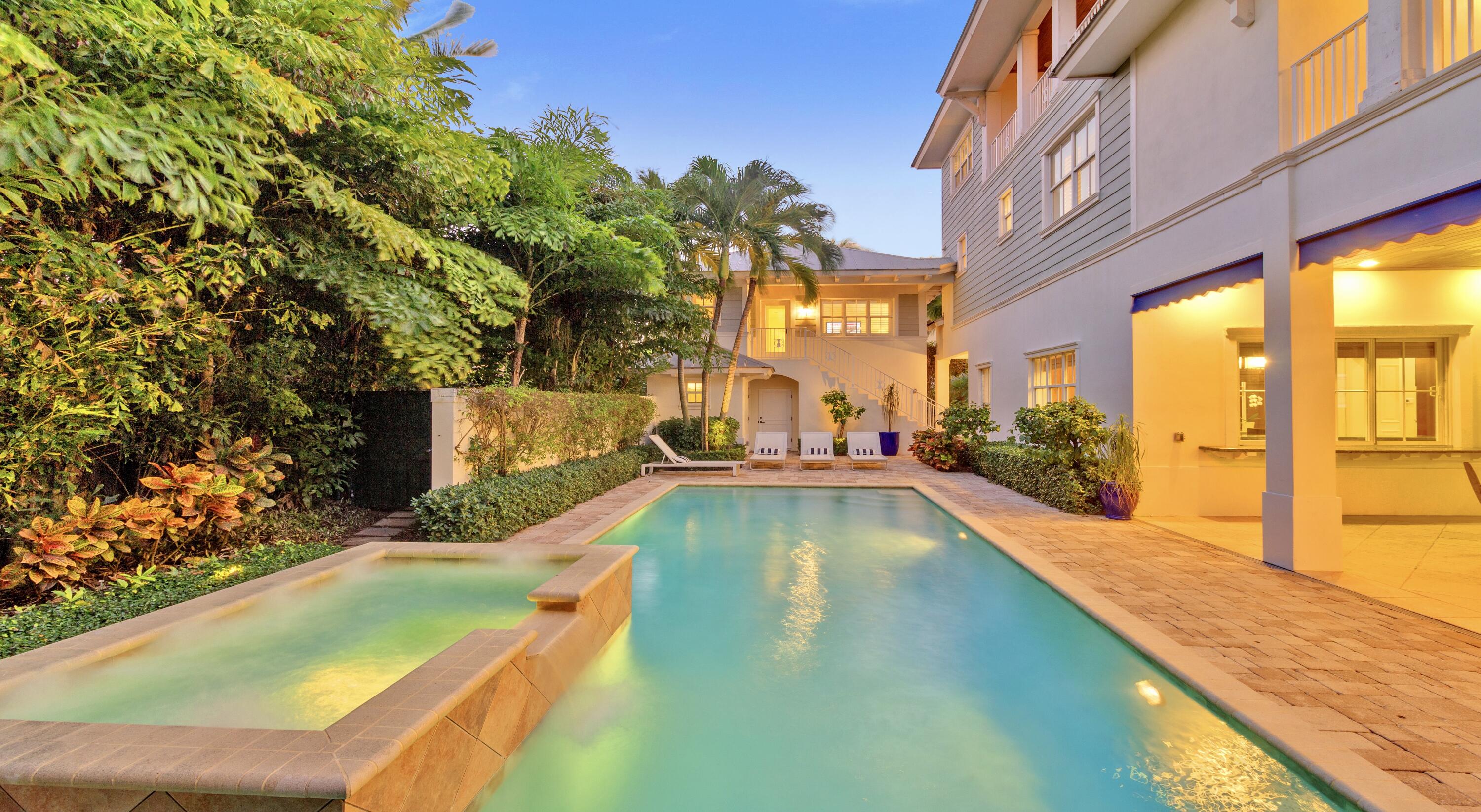 111 Beachwalk Lane, Jupiter FL 33477