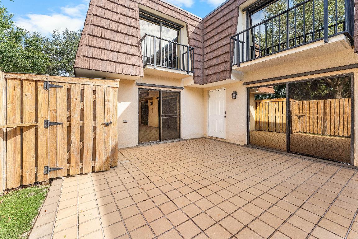 1214 12th, Palm Beach Gardens FL 33418