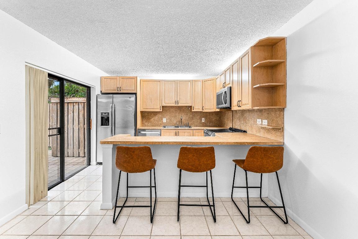 1214 12th, Palm Beach Gardens FL 33418