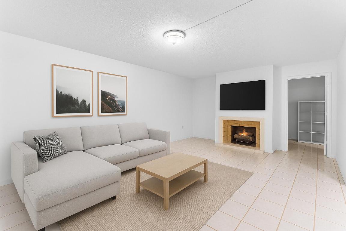 1214 12th, Palm Beach Gardens FL 33418