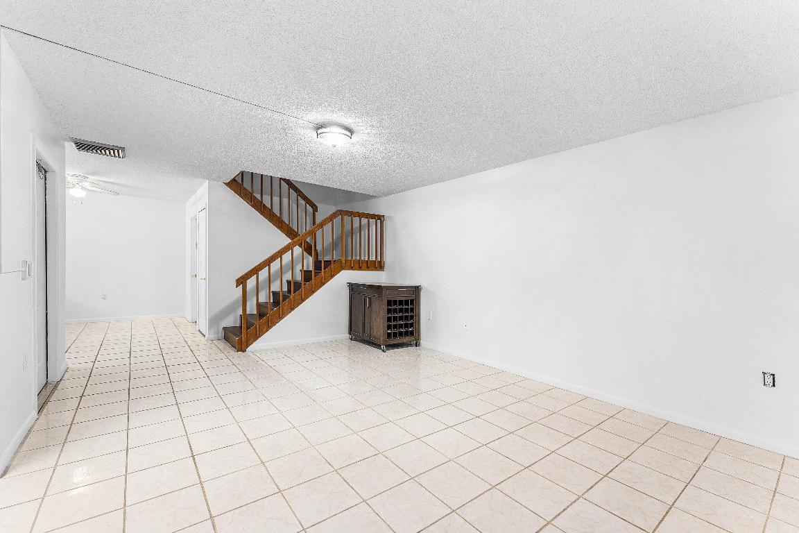 1214 12th, Palm Beach Gardens FL 33418