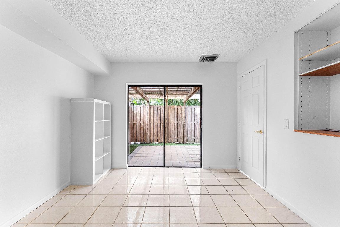 1214 12th, Palm Beach Gardens FL 33418