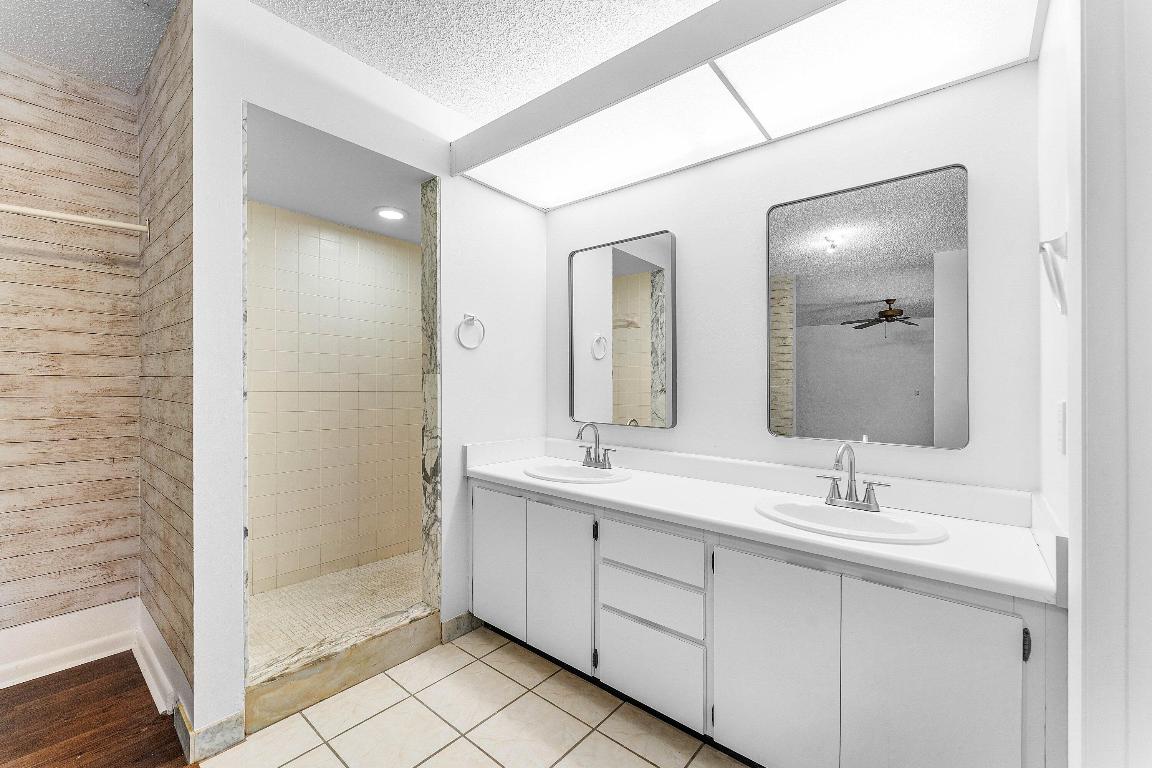1214 12th, Palm Beach Gardens FL 33418