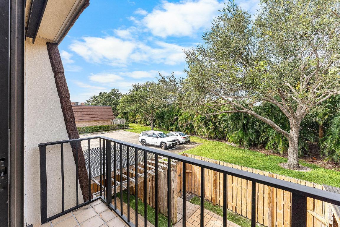 1214 12th, Palm Beach Gardens FL 33418