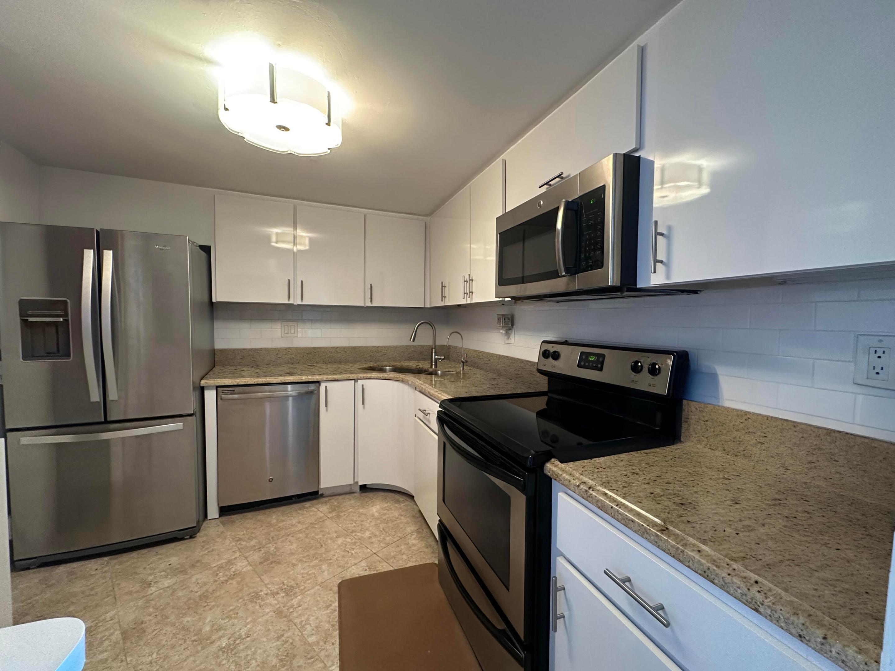 1200 S Flagler #802, West Palm Beach FL 33401