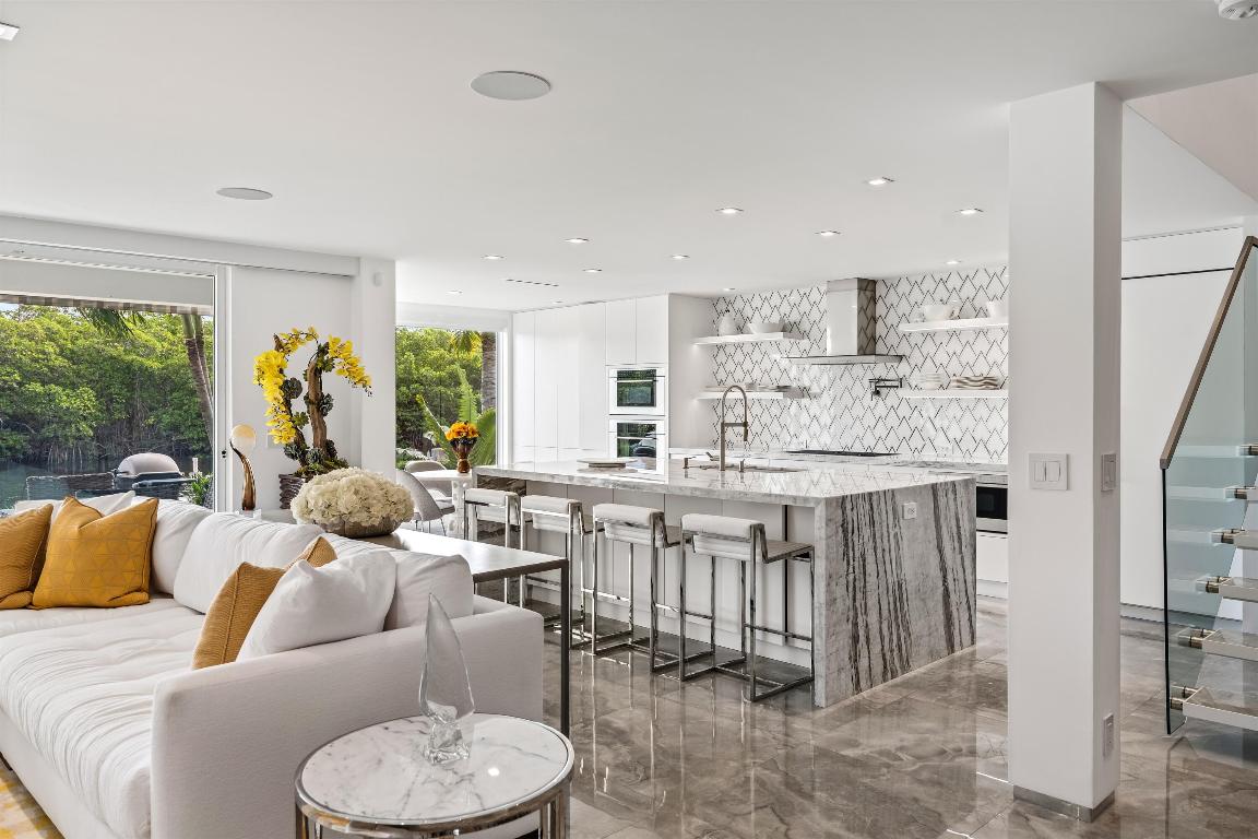 644 Boca Marina, Boca Raton FL 33487