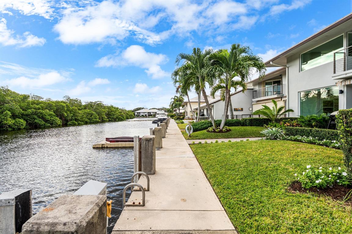 644 Boca Marina, Boca Raton FL 33487