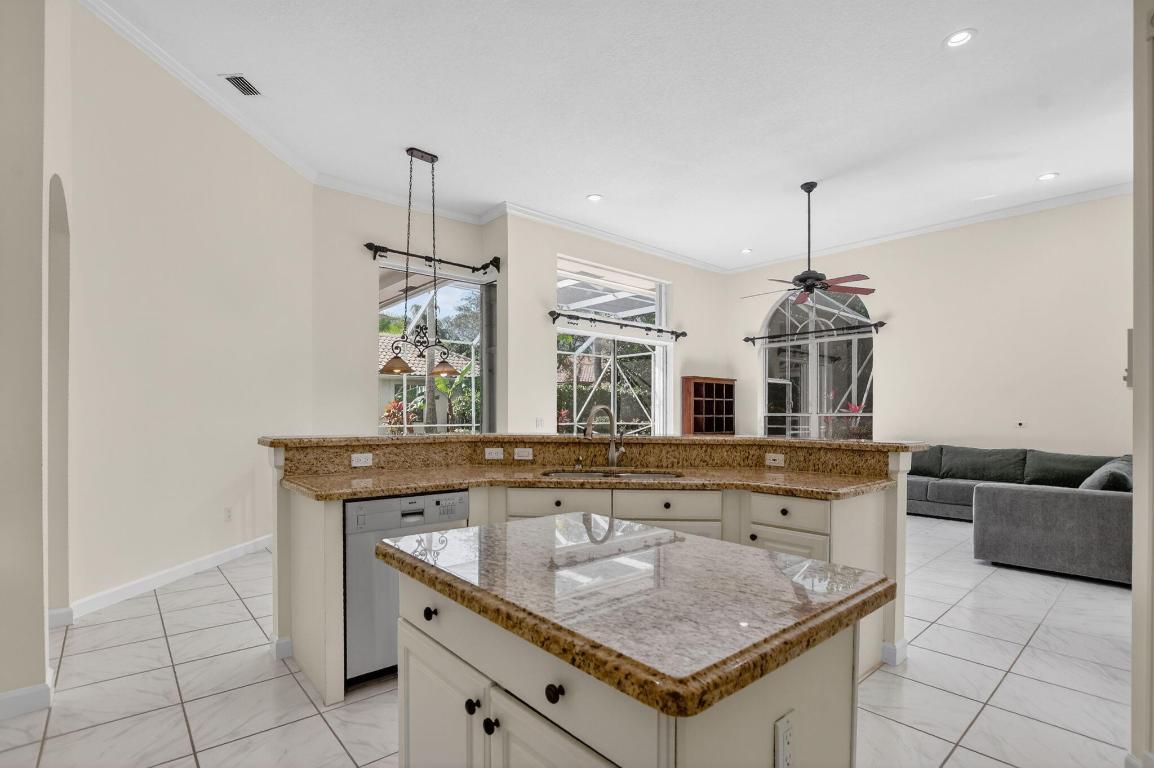 21719 Marigot, Boca Raton FL 33428