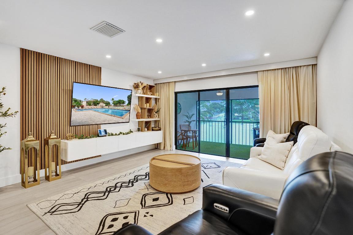 9293 Vista Del Lago #15f, Boca Raton FL 33428