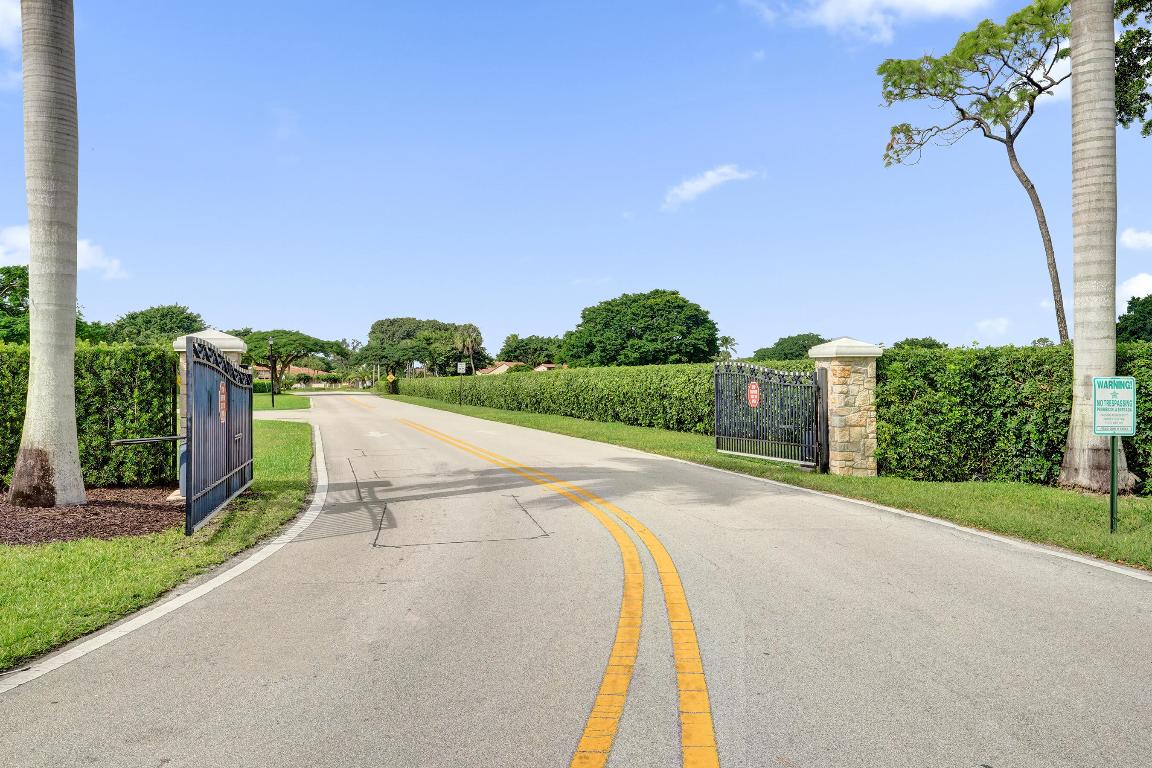 9293 Vista Del Lago #15f, Boca Raton FL 33428
