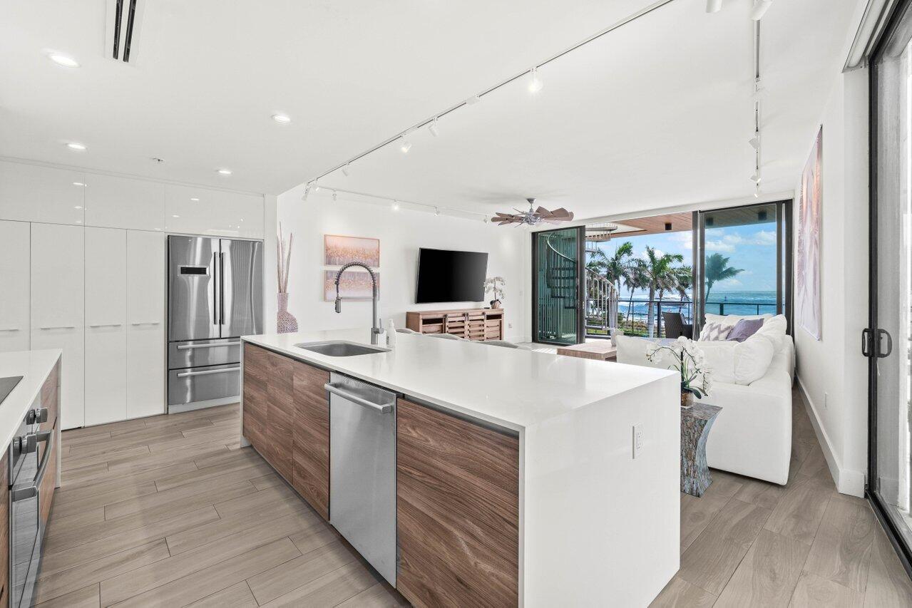 106 Inlet #304, Palm Beach Shores FL 33404