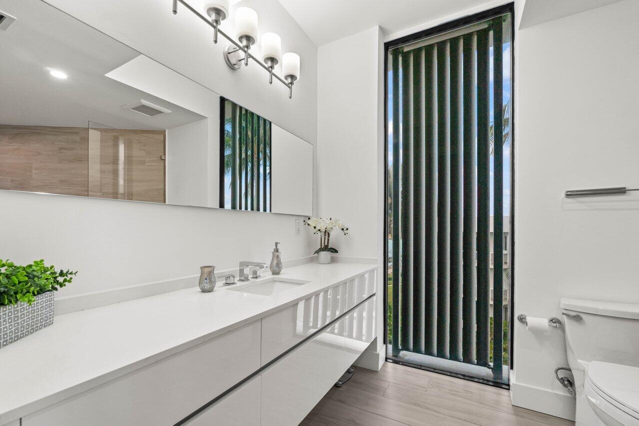 106 Inlet #304, Palm Beach Shores FL 33404