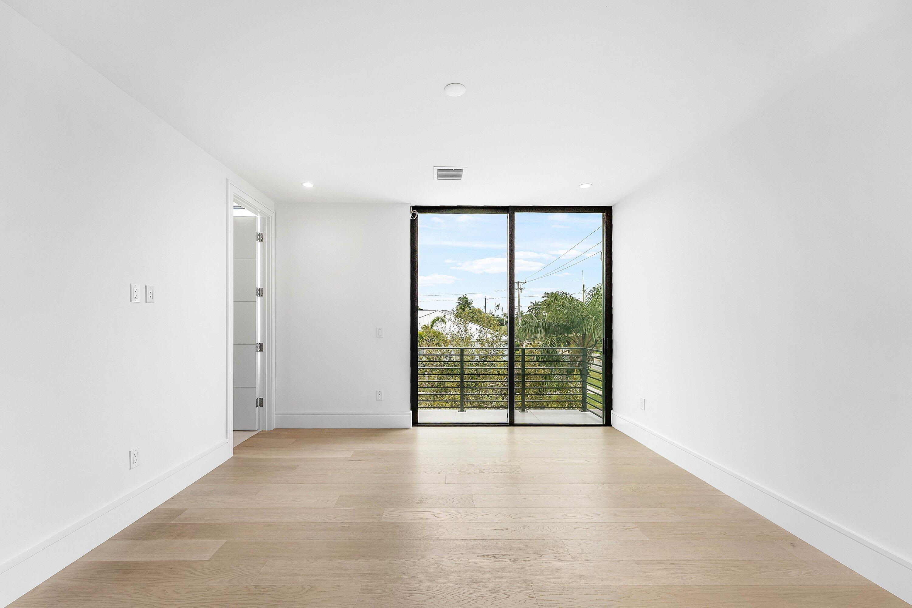 498 NE 6th, Boca Raton FL 33432
