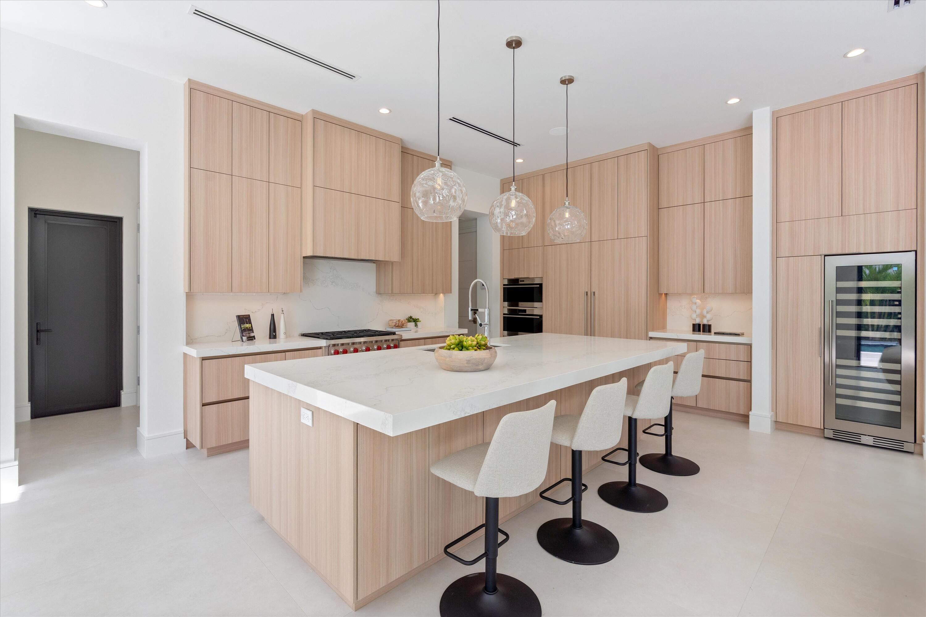 498 NE 6th, Boca Raton FL 33432