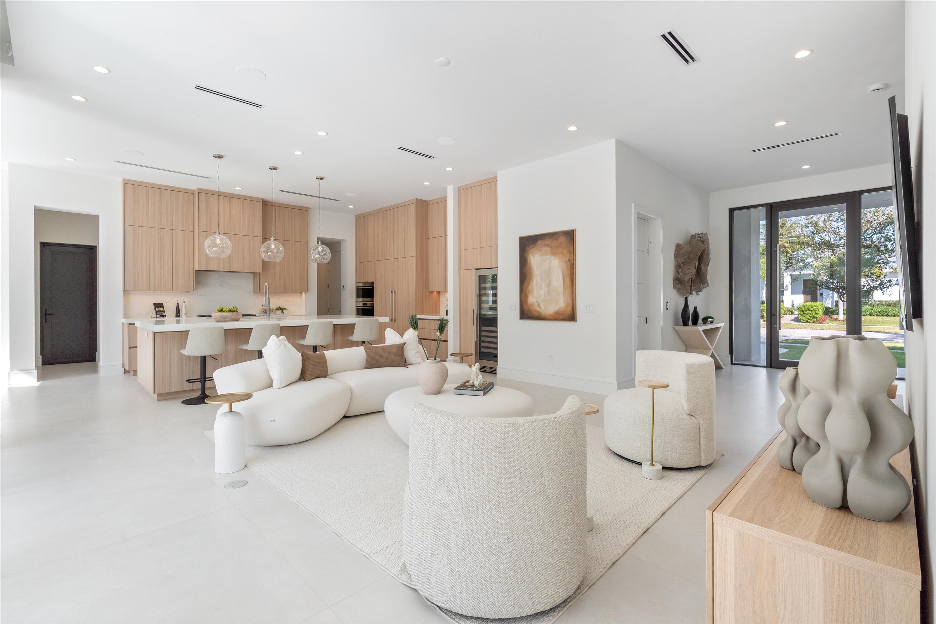 498 NE 6th, Boca Raton FL 33432