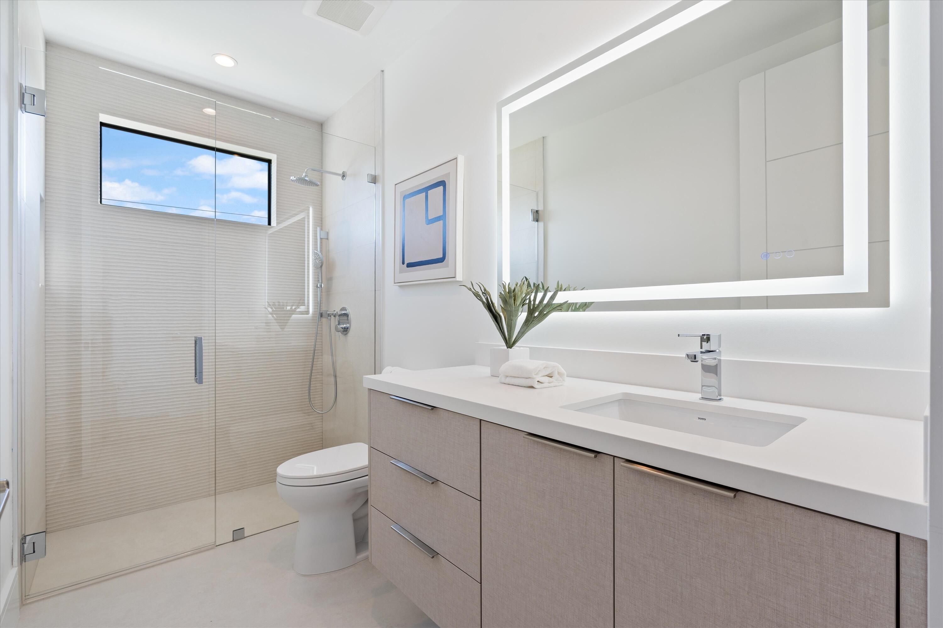 498 NE 6th, Boca Raton FL 33432