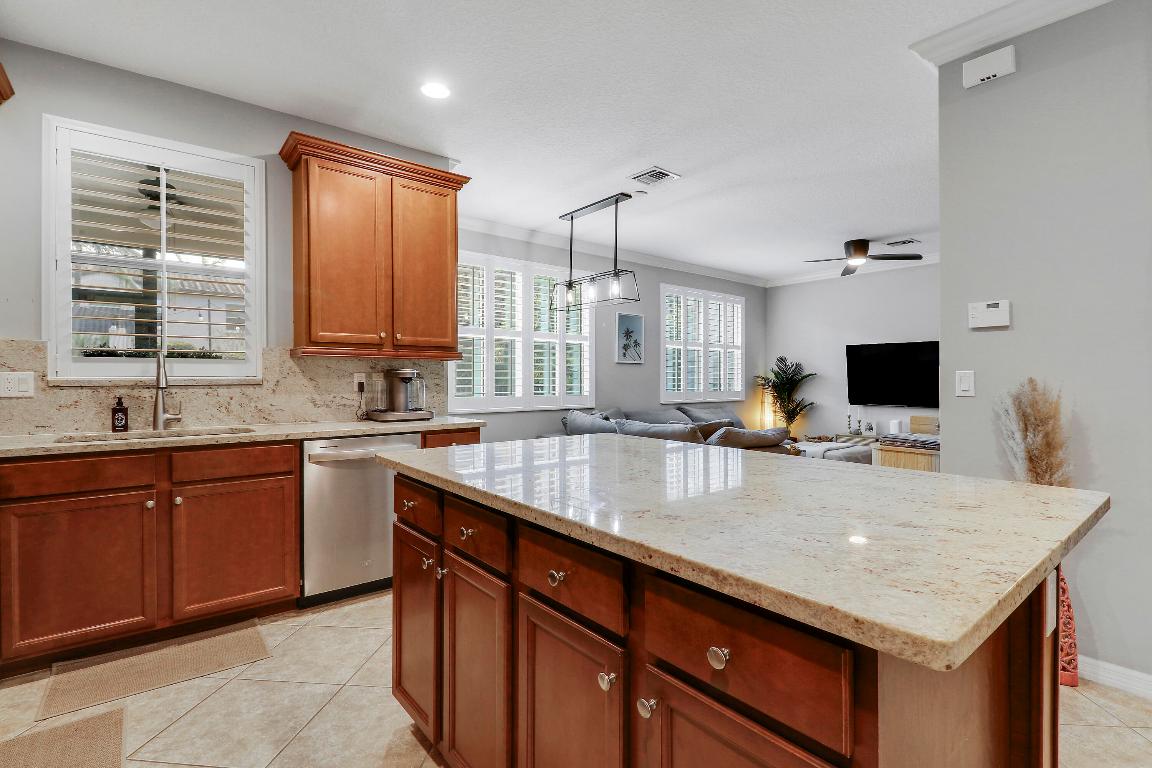 4558 Mediterranean, Palm Beach Gardens FL 33418